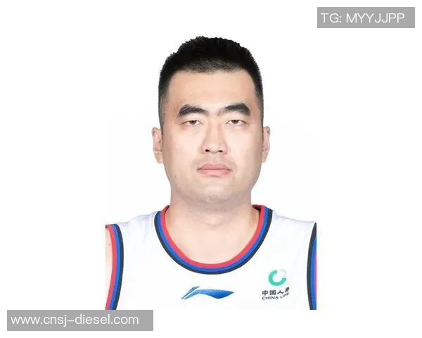 张兆旭：从篮球新星到职业生涯的辉煌之路探索与成长的故事