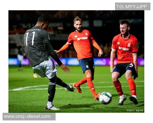 安格斯与巴黎圣日耳曼的精彩对决谁能笑到最后揭晓赛场风云变幻